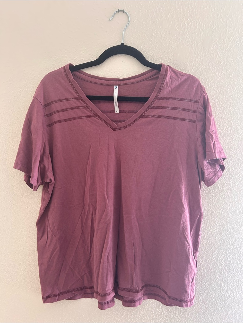 Kuhl Women’s Short Sleeve V-Neck Top | Dusty Rose